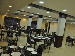 Chandra Royal Inn Velanganni Bagian luar foto